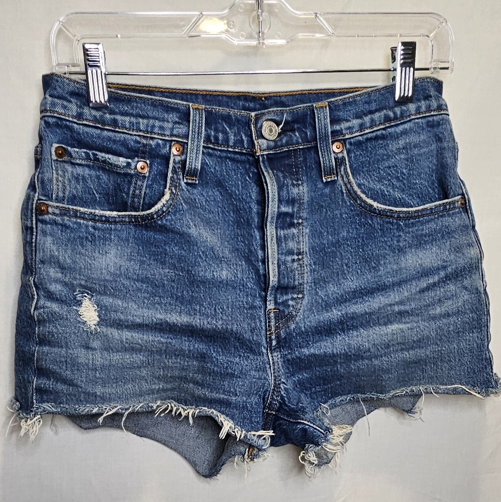 Levis 501 raw hem shorts